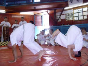 15º Batizado e troca de graduação - Instrutor Ananias - Imperador Amarelo - Grupo Angolinha